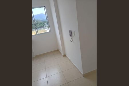 Cozinha de apartamento para alugar com 2 quartos, 43m² em Vila Suissa, Mogi das Cruzes