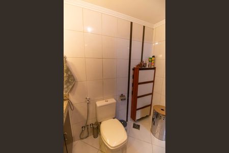 Casa de condomínio à venda com 230m², 4 quartos e 2 vagasBanheiro da Suíte 1