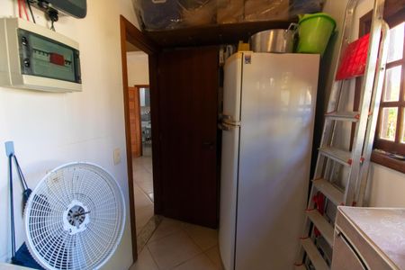 Casa de condomínio à venda com 230m², 4 quartos e 2 vagasÁrea de Serviço