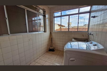 Casa para alugar com 140m², 4 quartos e 1 vagaLavanderia 