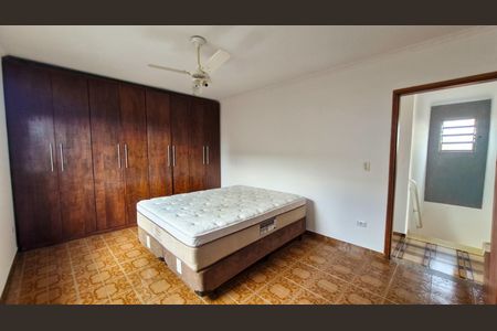 Casa para alugar com 140m², 4 quartos e 1 vagaQuarto