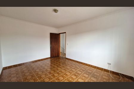 Casa para alugar com 140m², 4 quartos e 1 vagaQuarto 