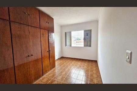Casa para alugar com 140m², 4 quartos e 1 vagaQuarto