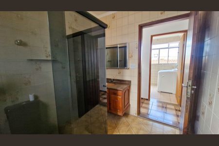 Casa para alugar com 140m², 4 quartos e 1 vagaBanheiro 
