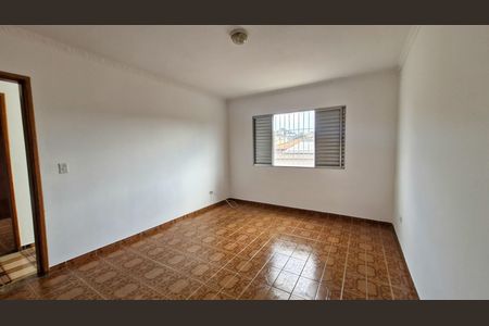 Casa para alugar com 140m², 4 quartos e 1 vagaQuarto 