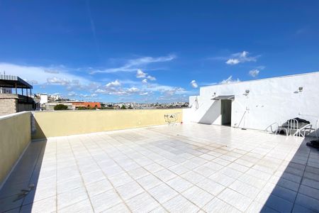Apartamento para alugar com 280m², 3 quartos e 1 vagaCobertura linear