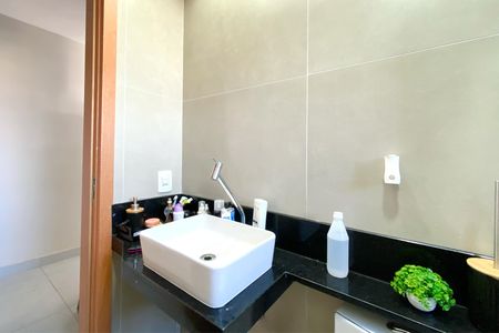 Apartamento para alugar com 280m², 3 quartos e 1 vagaBanheiro