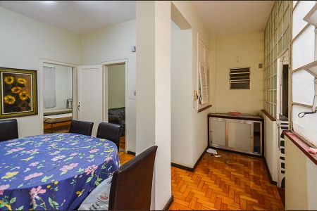 Apartamento à venda com 150m², 3 quartos e sem vaga Apartamento à venda com 150m², 3 quartos e sem vagaSala de Jantar