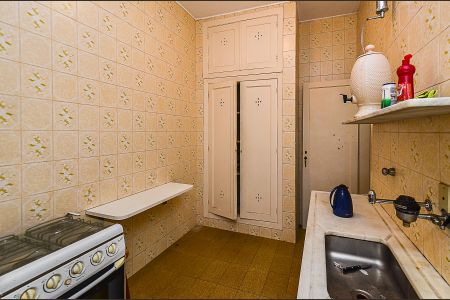 Apartamento à venda com 150m², 3 quartos e sem vaga Apartamento à venda com 150m², 3 quartos e sem vagaCozinha