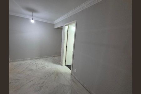 Sala de apartamento para alugar com 4 quartos, 150m² em Buritis, Belo Horizonte