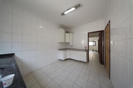 Casa para alugar com 100m², 2 quartos e 1 vagaCozinha