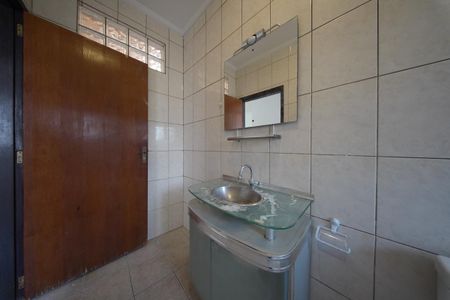Casa para alugar com 100m², 2 quartos e 1 vagaBanheiro