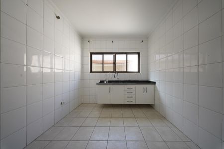 Casa para alugar com 100m², 2 quartos e 1 vagaCozinha