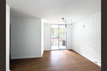 Sala de apartamento para alugar com 3 quartos, 70m² em Nossa Senhora do O, São Paulo