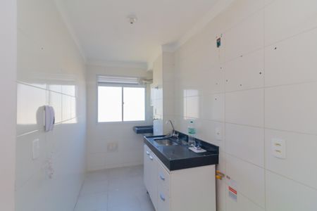 Apartamento para alugar com 44m², 2 quartos e sem vaga Apartamento para alugar com 44m², 2 quartos e sem vagaCozinha e Área de Serviço