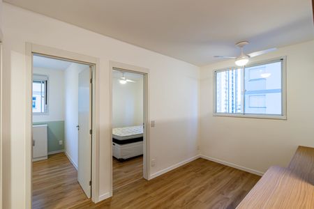 Sala de apartamento para alugar com 2 quartos, 40m² em Barra Funda, São Paulo