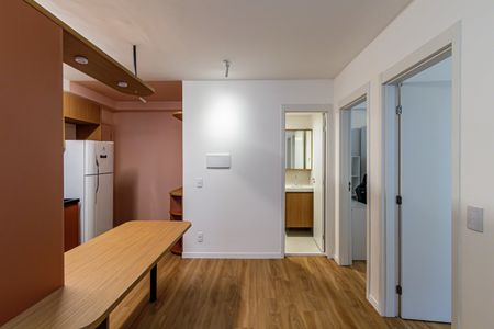 Sala de apartamento para alugar com 2 quartos, 40m² em Barra Funda, São Paulo