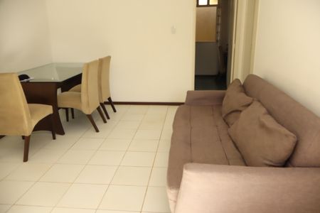 Casa de condomínio para alugar com 55m², 1 quarto e 1 vagaSala