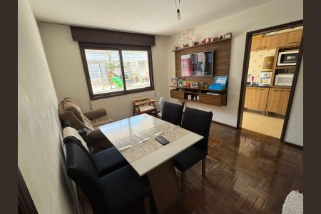 Apartamento para alugar com 3 quartos, 110m² em Vila Ipiranga, Porto Alegre