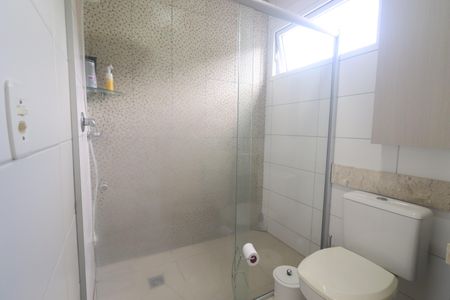 Casa de condomínio à venda com 72m², 2 quartos e 1 vagaBanheiro