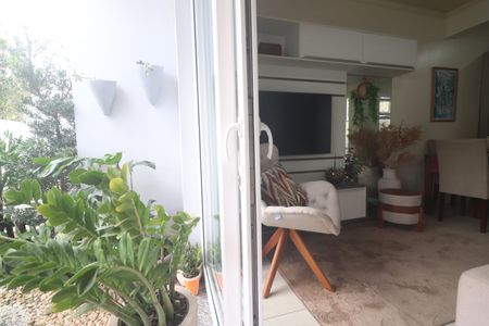 Casa de condomínio à venda com 72m², 2 quartos e 1 vagasala