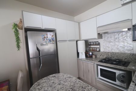 Casa de condomínio à venda com 72m², 2 quartos e 1 vagaCozinha