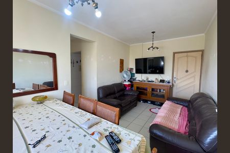 Sala de apartamento para alugar com 3 quartos, 70m² em Jardim Santa Edwirges, Guarulhos