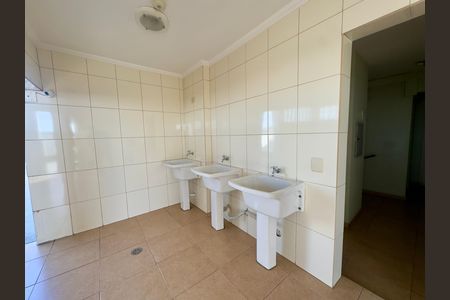 Apartamento para alugar com 70m², 3 quartos e 1 vaga Apartamento para alugar com 70m², 3 quartos e 1 vagaÁrea comum Lavanderia
