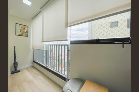 Sacada de apartamento para alugar com 2 quartos, 48m² em Presidente Altino, Osasco