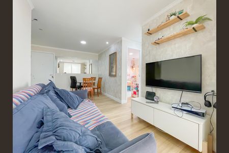 Sala de apartamento para alugar com 2 quartos, 48m² em Presidente Altino, Osasco