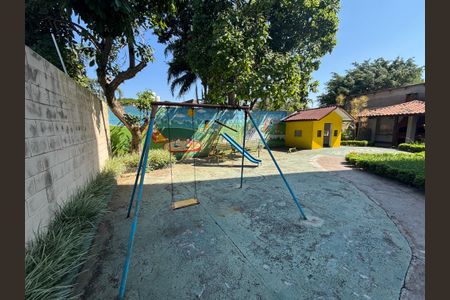 Apartamento à venda com 43m², 2 quartos e sem vagaÁrea comum - Playground