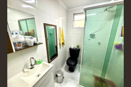 Banheiro de apartamento à venda com 2 quartos, 43m² em Vila Paranagua, São Paulo
