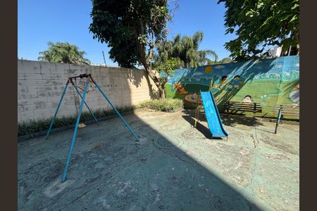 Apartamento à venda com 43m², 2 quartos e sem vagaÁrea comum - Playground