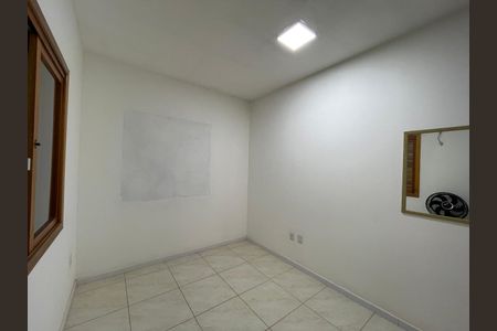Casa para alugar com 55m², 2 quartos e 1 vaga