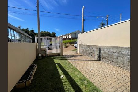Casa para alugar com 55m², 2 quartos e 1 vaga