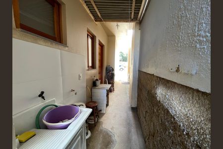 Casa para alugar com 55m², 2 quartos e 1 vaga