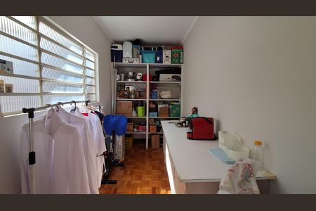 Casa à venda com 134m², 3 quartos e 3 vagas Casa à venda com 134m², 3 quartos e 3 vagasÁrea de Serviço