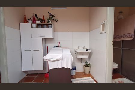 Casa à venda com 134m², 3 quartos e 3 vagas Casa à venda com 134m², 3 quartos e 3 vagasÁrea de Serviço