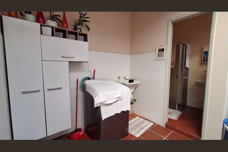 Casa à venda com 134m², 3 quartos e 3 vagas Casa à venda com 134m², 3 quartos e 3 vagasÁrea de Serviço