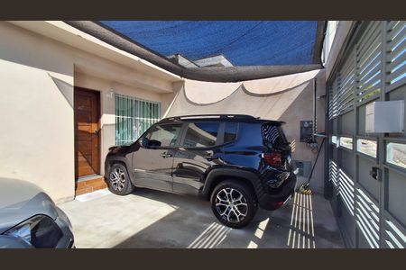 Casa à venda com 134m², 3 quartos e 3 vagas Casa à venda com 134m², 3 quartos e 3 vagasGaragem