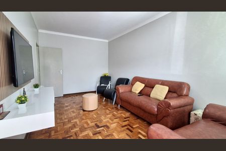 Sala de casa à venda com 3 quartos, 134m² em Conjunto Habitacional Franchini, São Bernardo do Campo