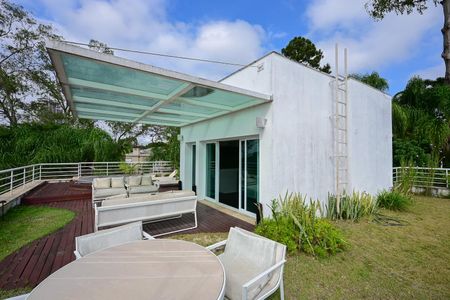 Casa de condomínio à venda com 800m², 4 quartos e 4 vagasTerraço