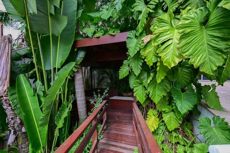Casa de condomínio à venda com 800m², 4 quartos e 4 vagasGazebo