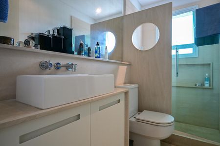 Casa de condomínio à venda com 800m², 4 quartos e 4 vagasBanheiro Suíte