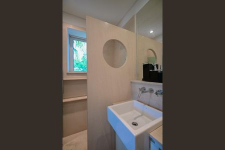 Casa de condomínio à venda com 800m², 4 quartos e 4 vagasBanheiro da Suíte  3