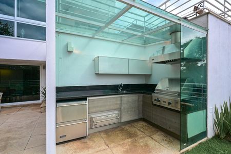 Casa de condomínio à venda com 800m², 4 quartos e 4 vagasChurrasqueira