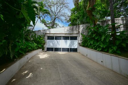 Casa de condomínio à venda com 800m², 4 quartos e 4 vagasGaragem