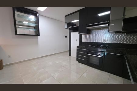 Casa à venda com 3 quartos, 193m² em Lundcéia, Lagoa Santa
