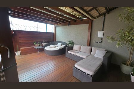Casa à venda com 3 quartos, 193m² em Lundcéia, Lagoa Santa