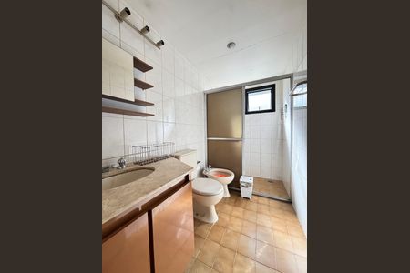 Apartamento para alugar com 50m², 1 quarto e 1 vaga Apartamento para alugar com 50m², 1 quarto e 1 vagaBanheiro da Suíte